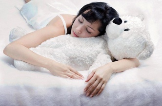 Вредно ли для здоровья спать на животе?