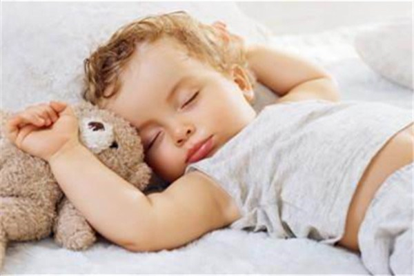 Сколько надо спать ребенку